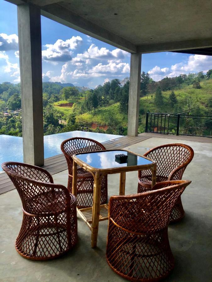 Riverbank Resort Гампола Екстериор снимка