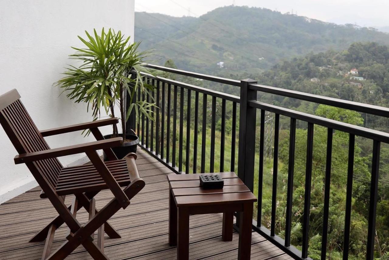 Riverbank Resort Гампола Екстериор снимка
