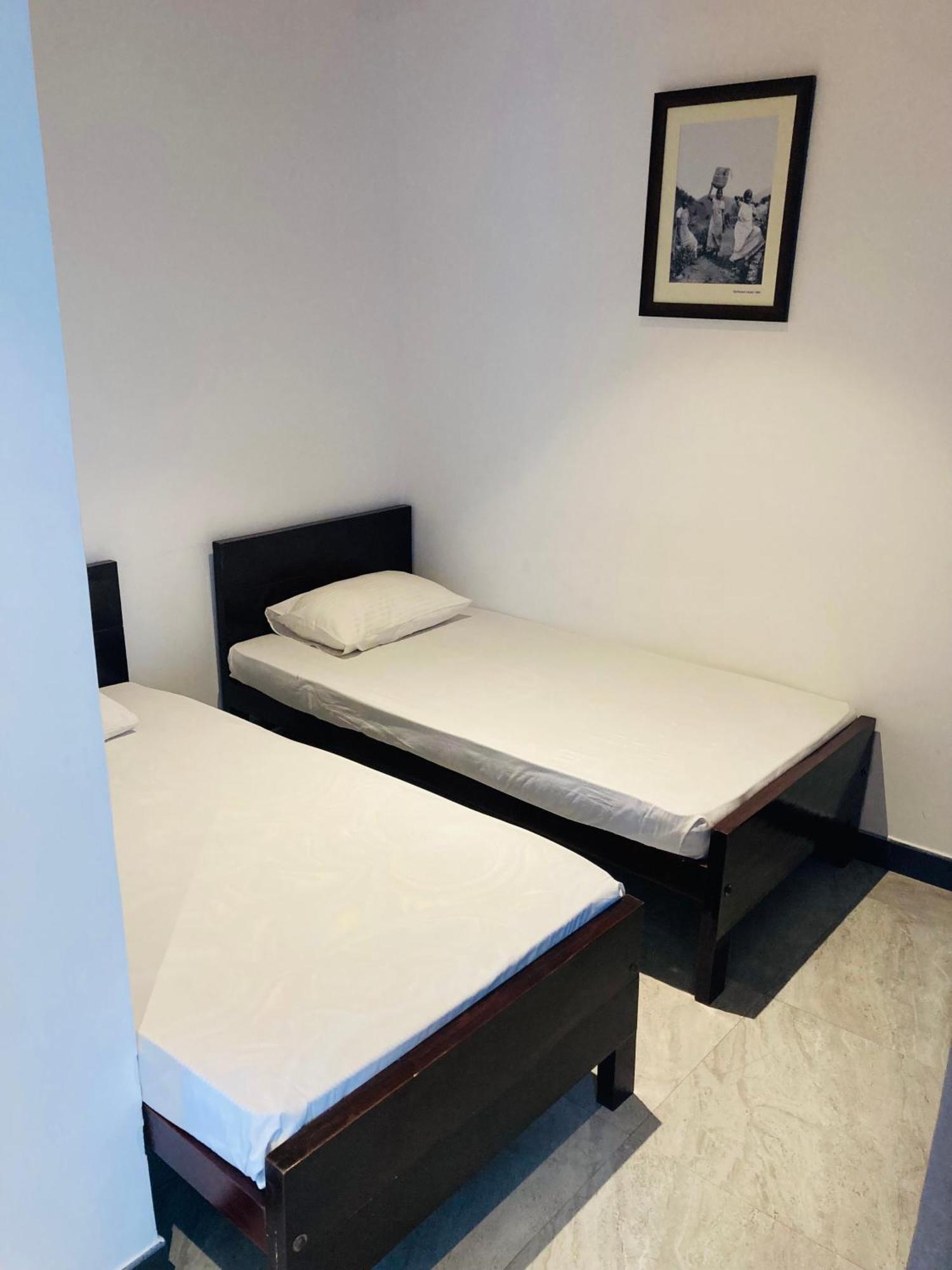 Riverbank Resort Гампола Екстериор снимка